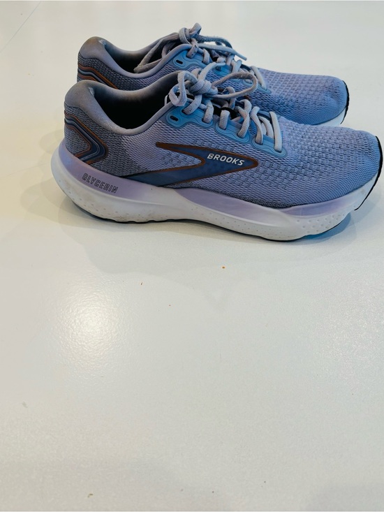 Brooks Shoes - Brooks Glycerin 21 Light Purple and Gray Women's Running Shoes size 9.5